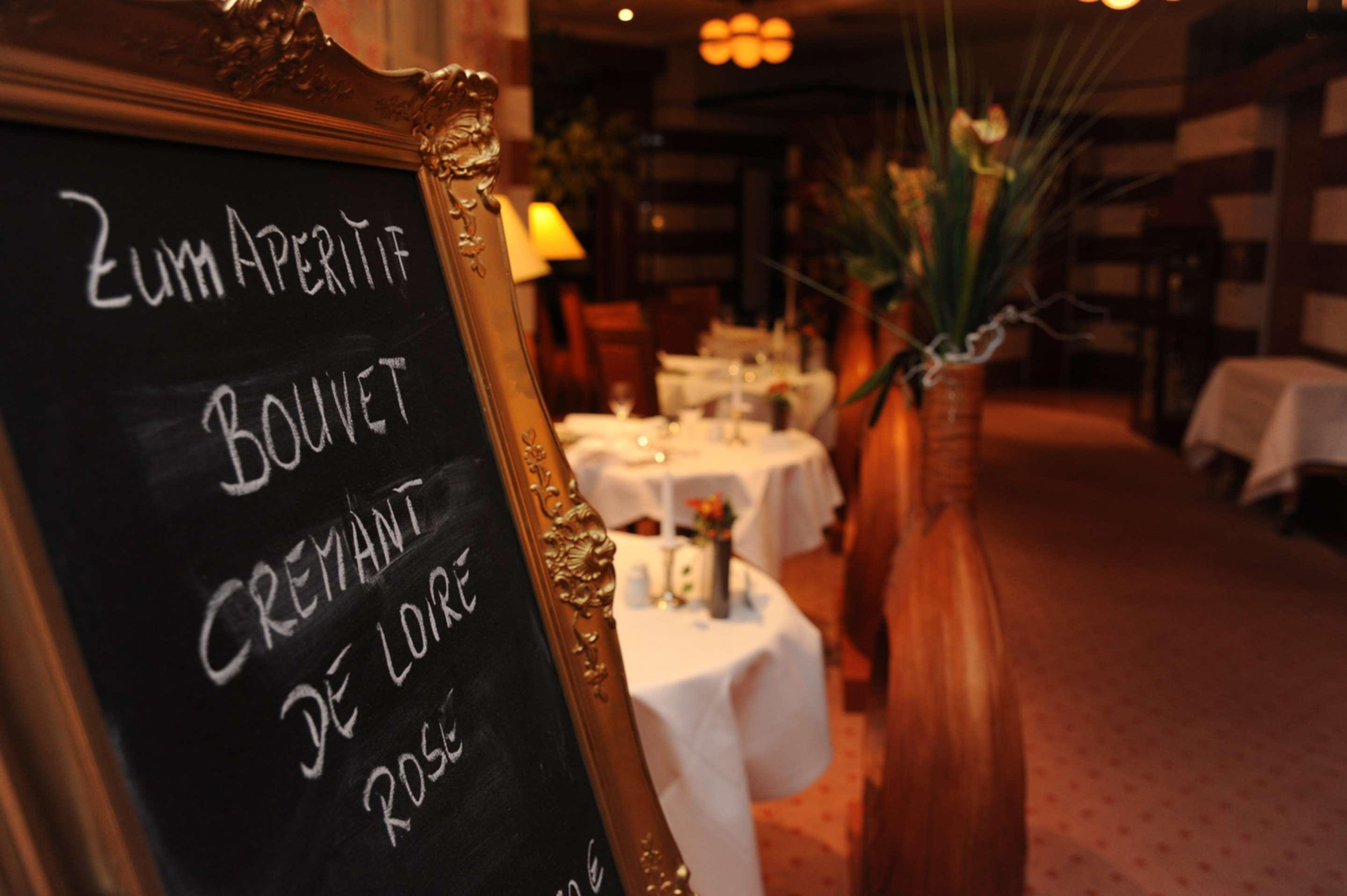 Steigenberger Hotel & Spa Bad Pyrmont Extérieur photo Restaurant