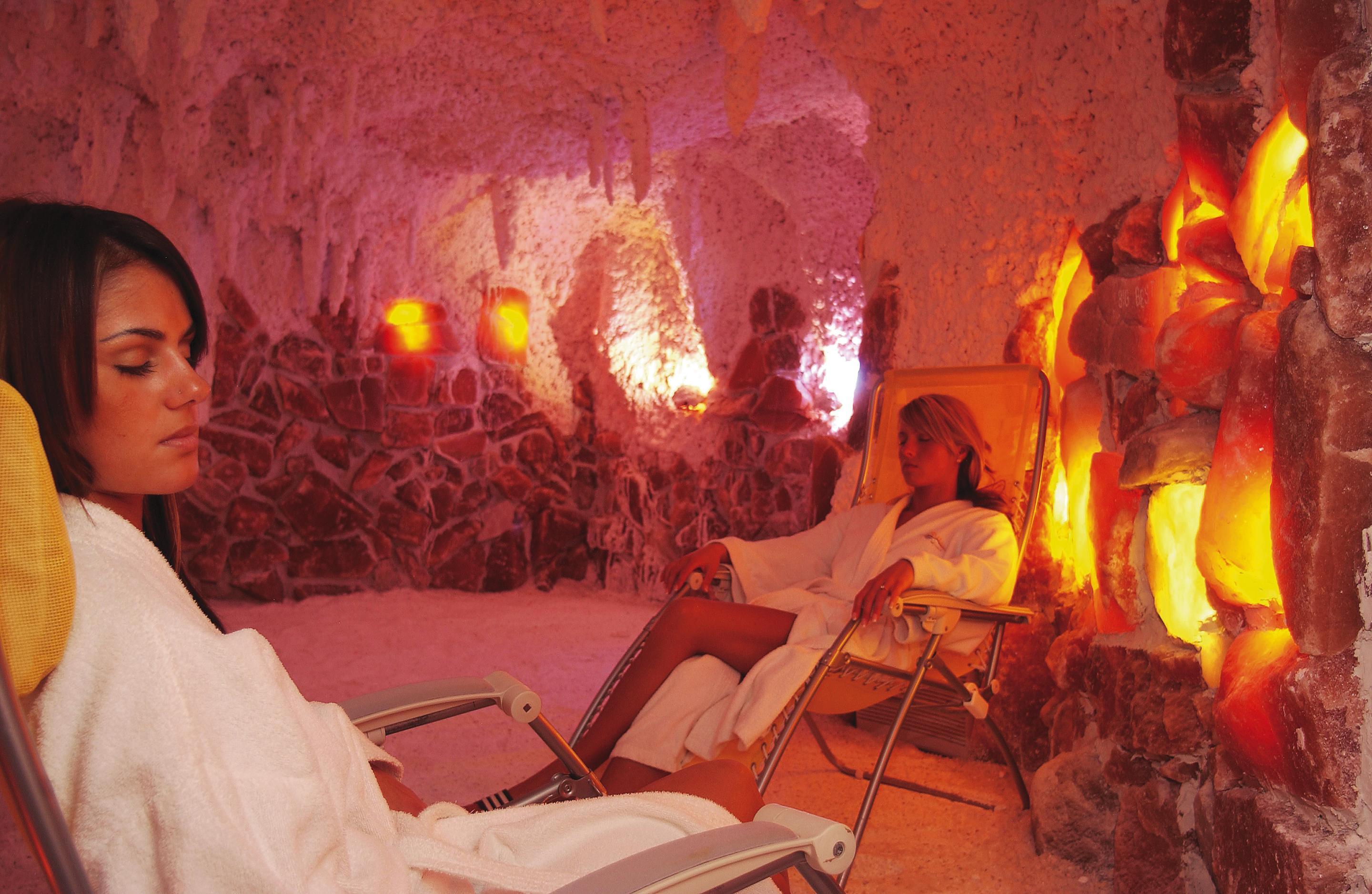 Steigenberger Hotel & Spa Bad Pyrmont Extérieur photo Salt cave therapy