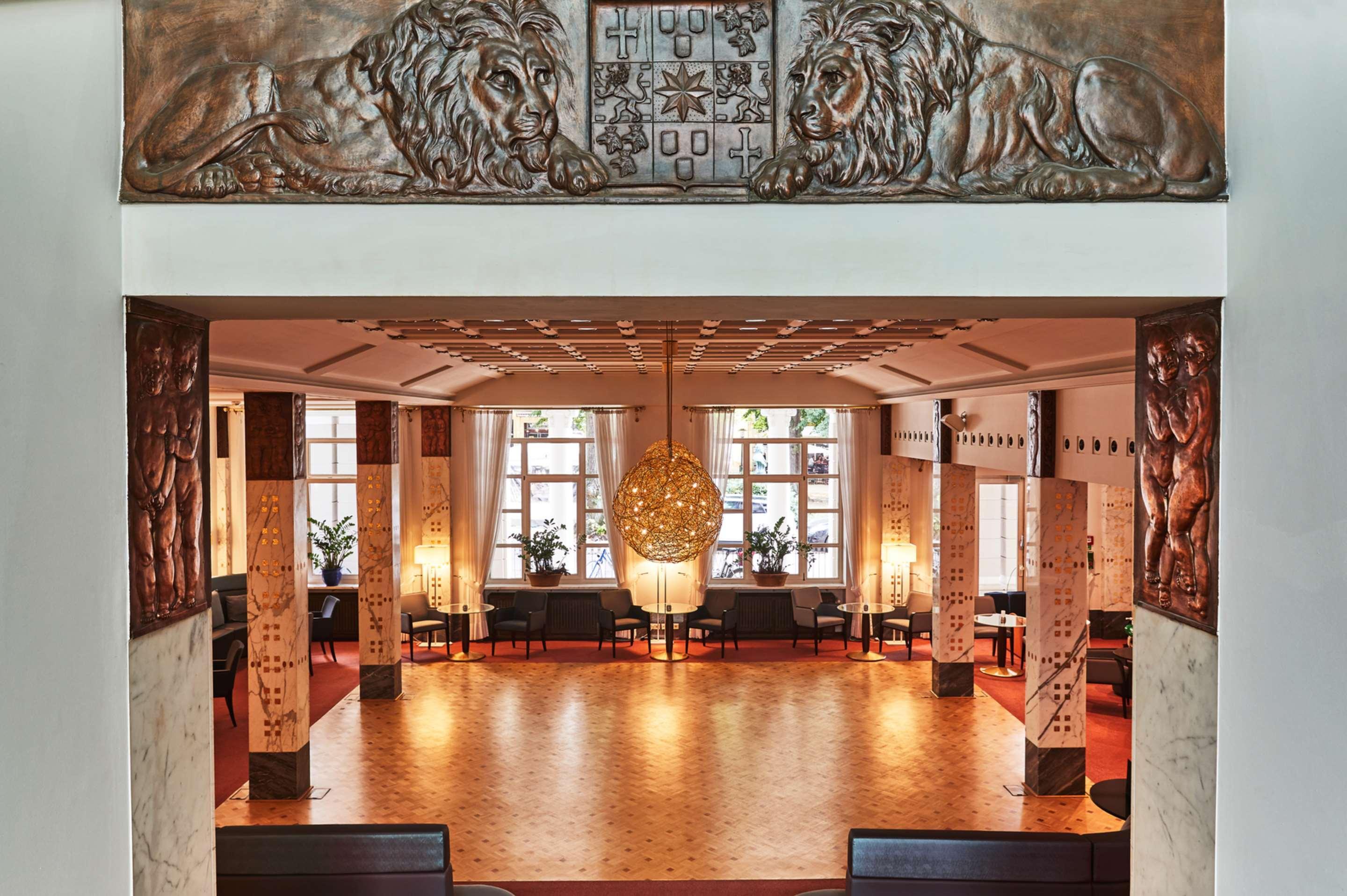Steigenberger Hotel & Spa Bad Pyrmont Extérieur photo The interior of the German Academy of Sciences Berlin