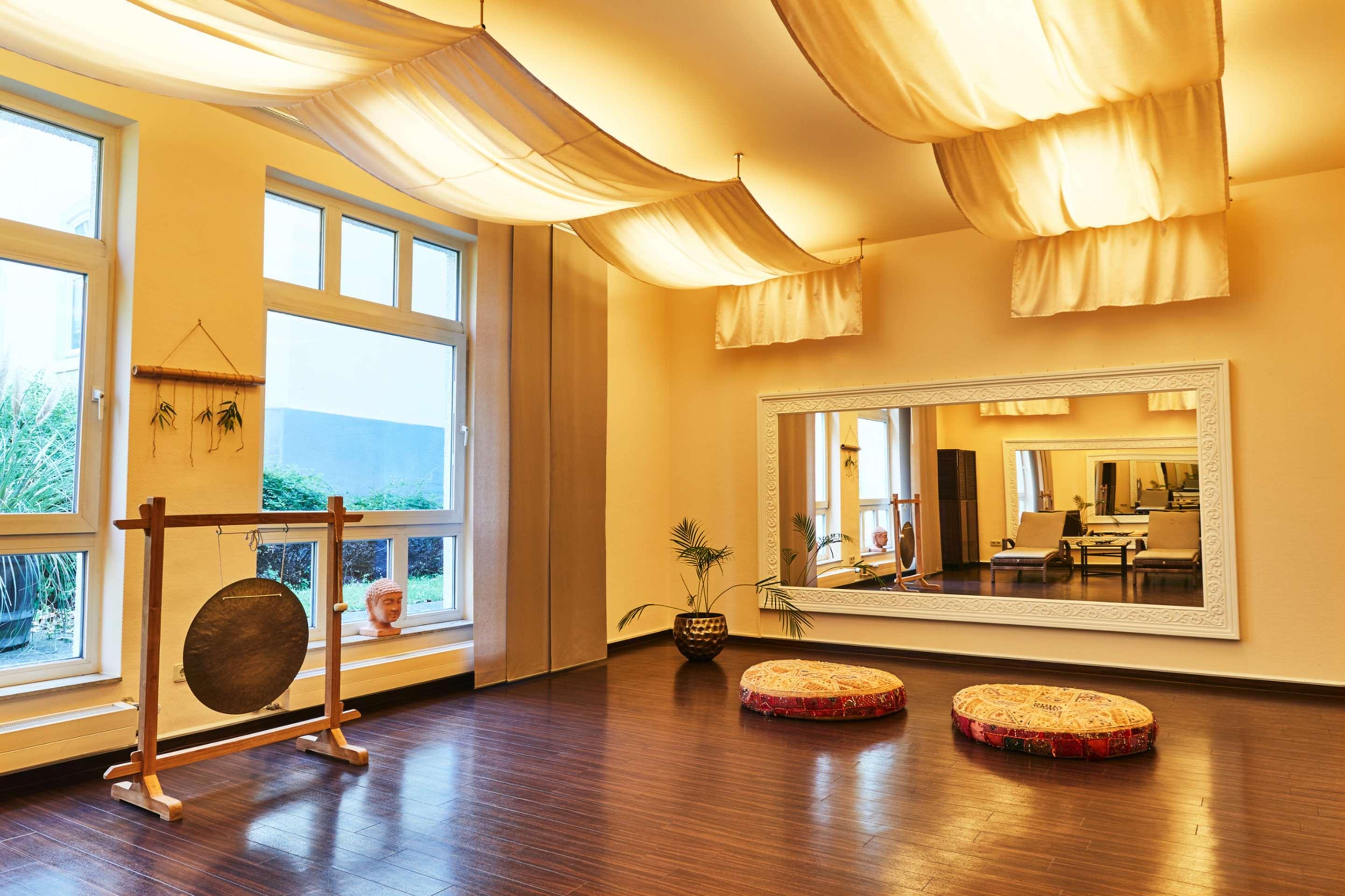 Steigenberger Hotel & Spa Bad Pyrmont Extérieur photo A meditation room at the Dhaganga Hermitage
